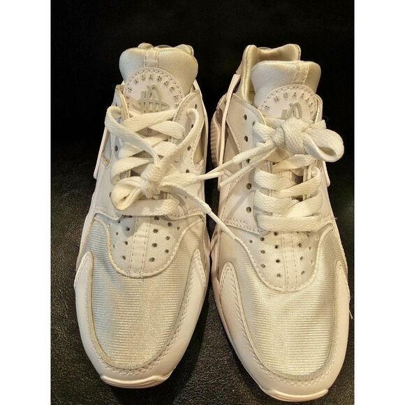 Nike Air Huarache White/Pure Platinum DH4439-102 Women's Size 6 Men's Size 4.5 - Picture 9 of 16